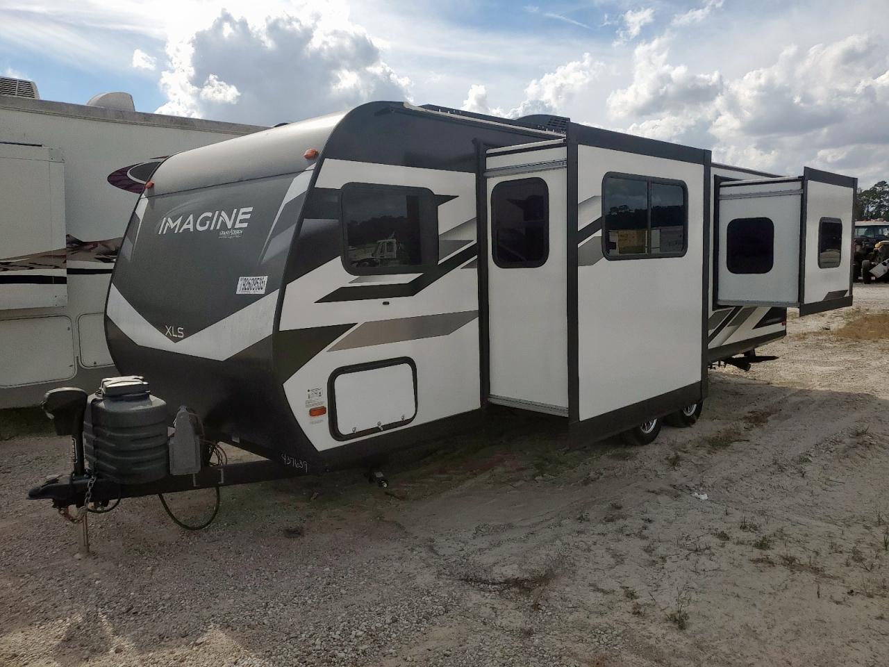 Grand Design Imagine Image 3