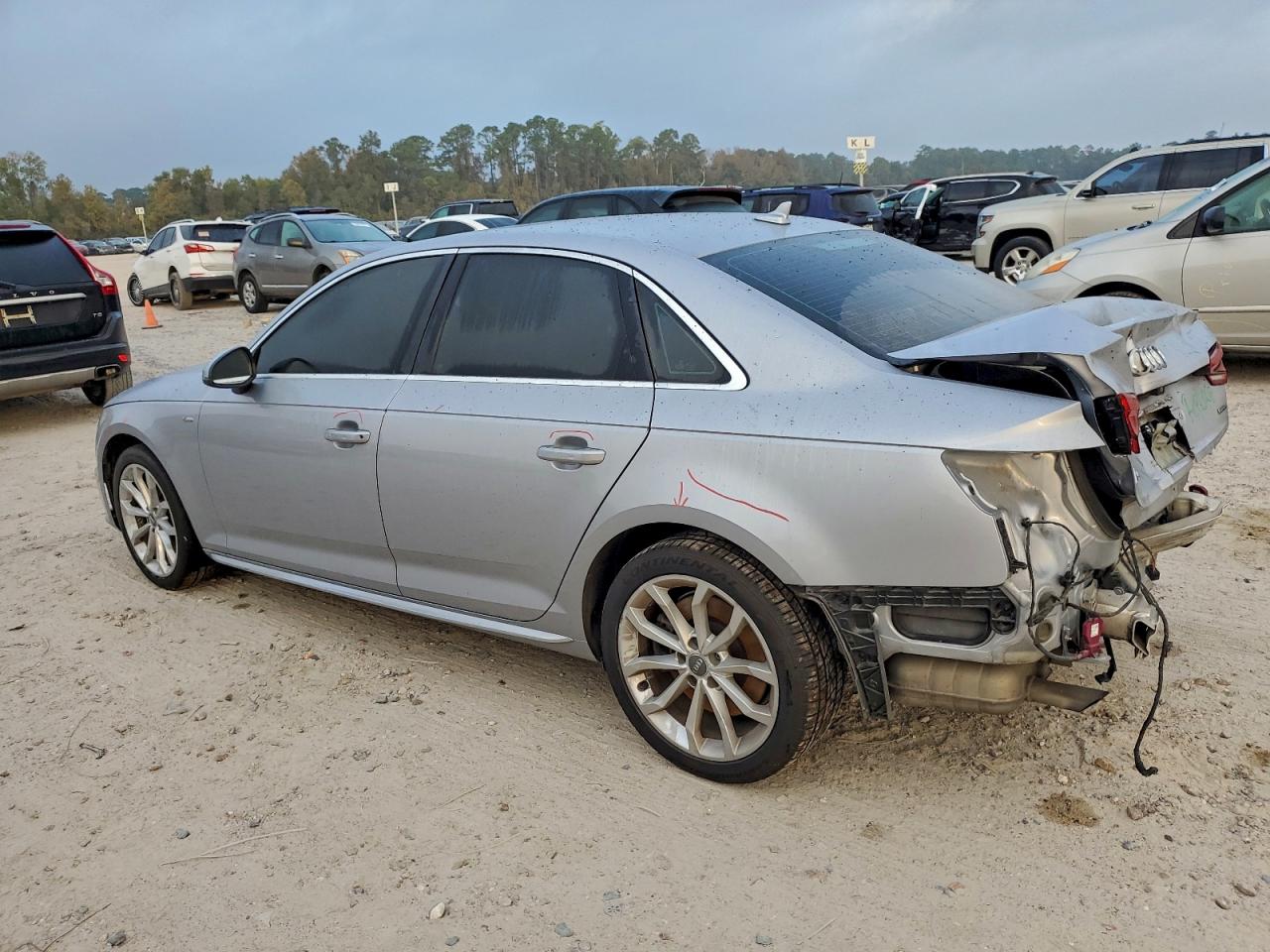 Audi A4 Premium Plus Image 5