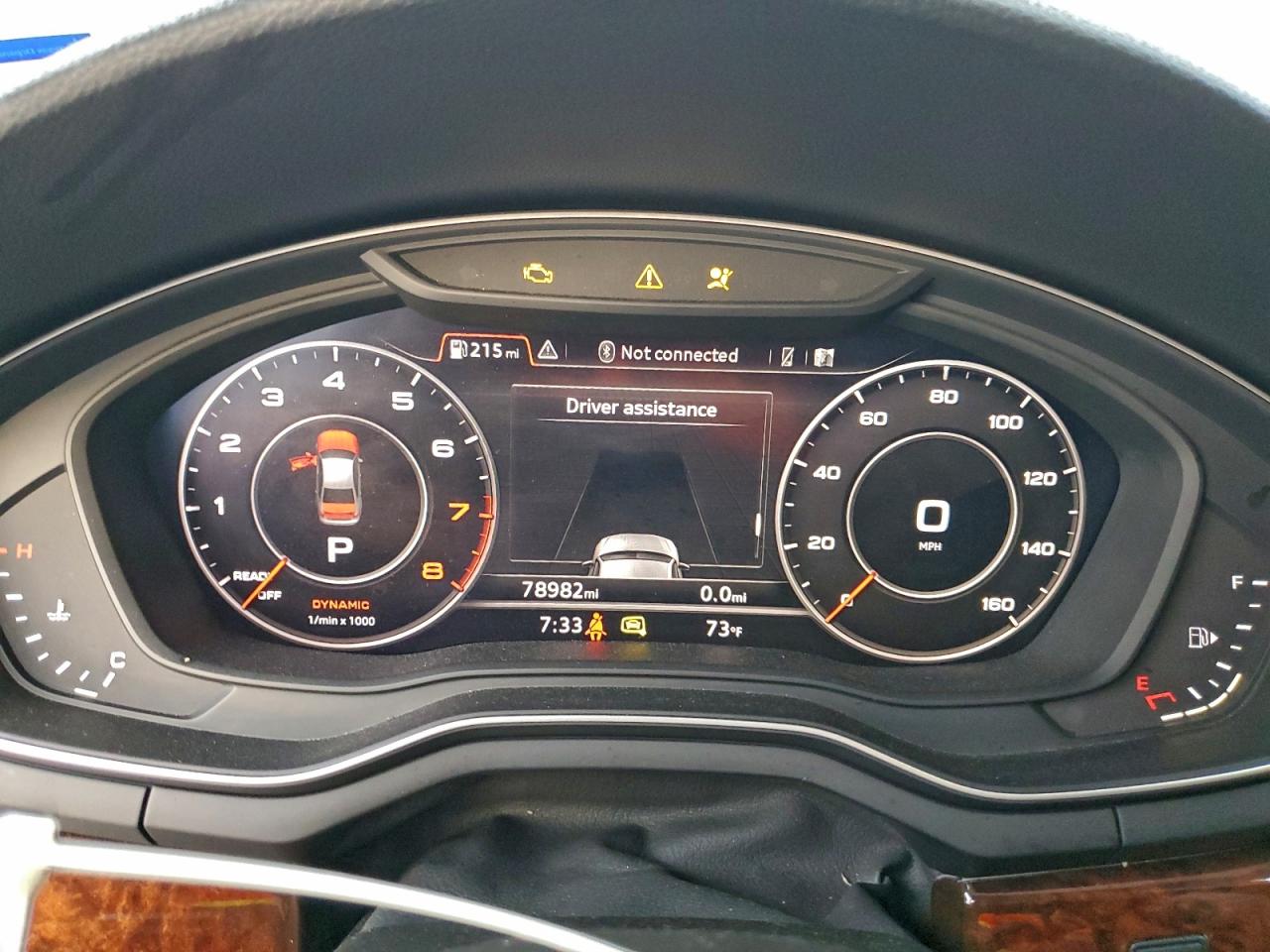 Audi A4 Premium Plus Image 12