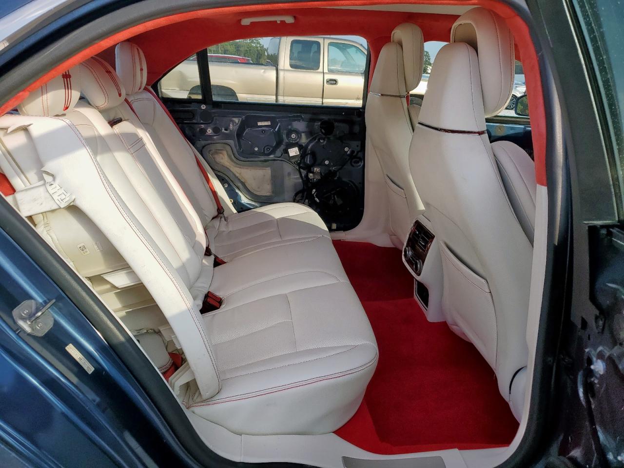 Lincoln Continental Reserve Image 7