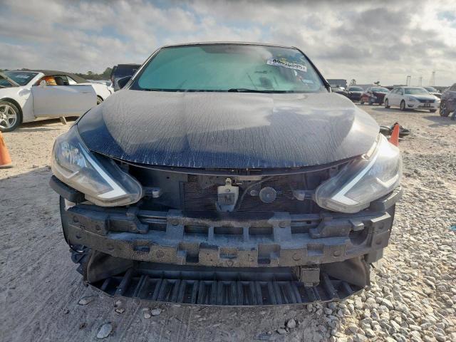 Nissan Sentra S Image 9