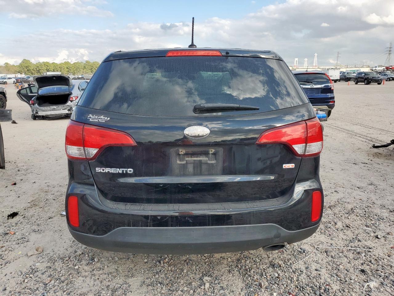 Kia Sorento Lx Image 2