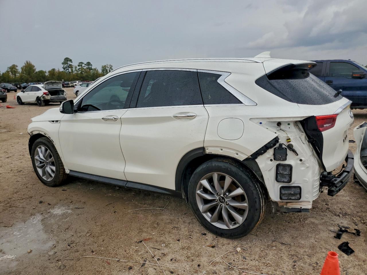 INFINITI Qx Pure Image 5