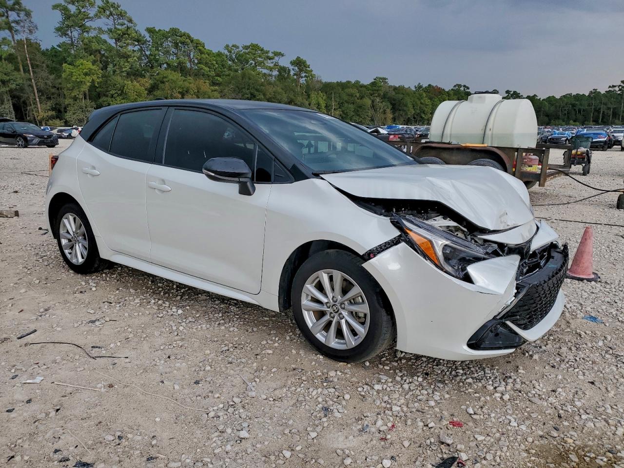 Toyota Corolla Se Image 9