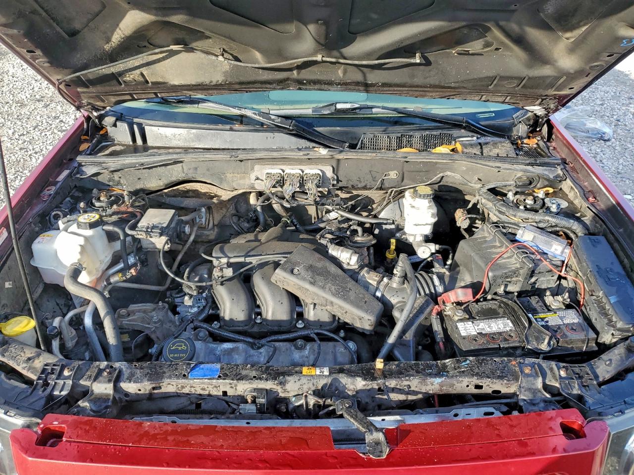 Ford Escape Limited Image 4