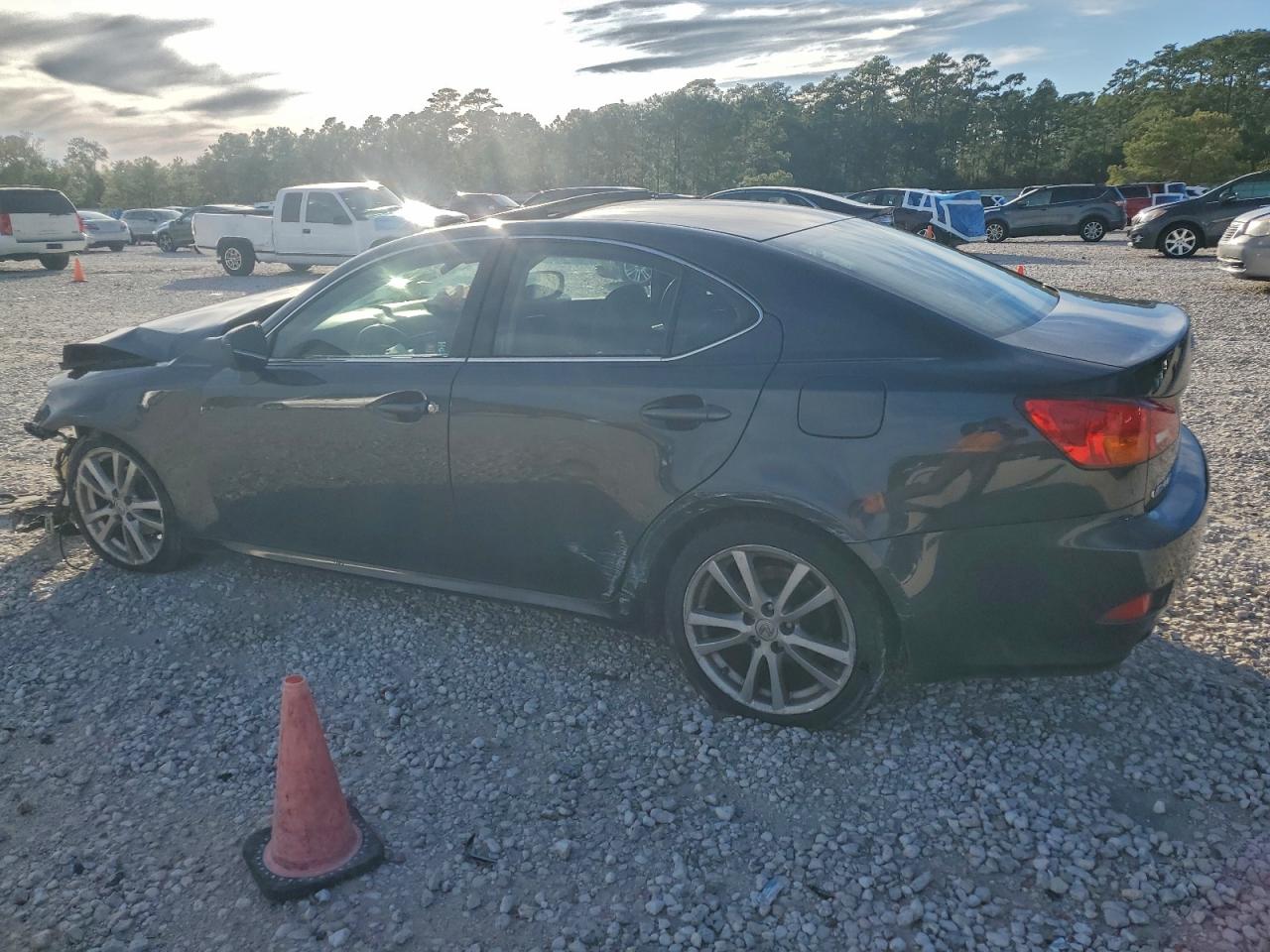 Lexus Is 250 Image 2