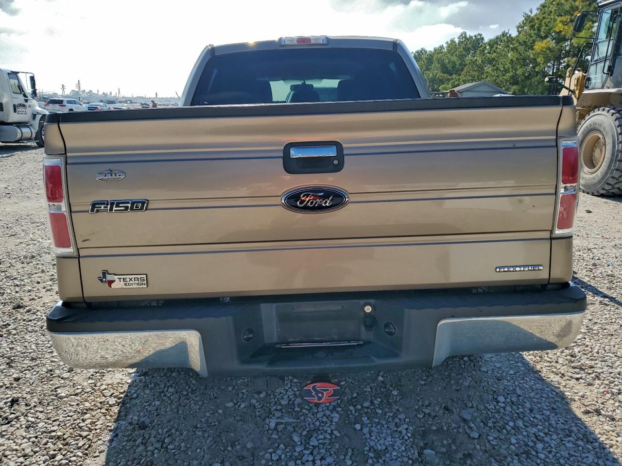 Ford F-150 Supercrew Image 5