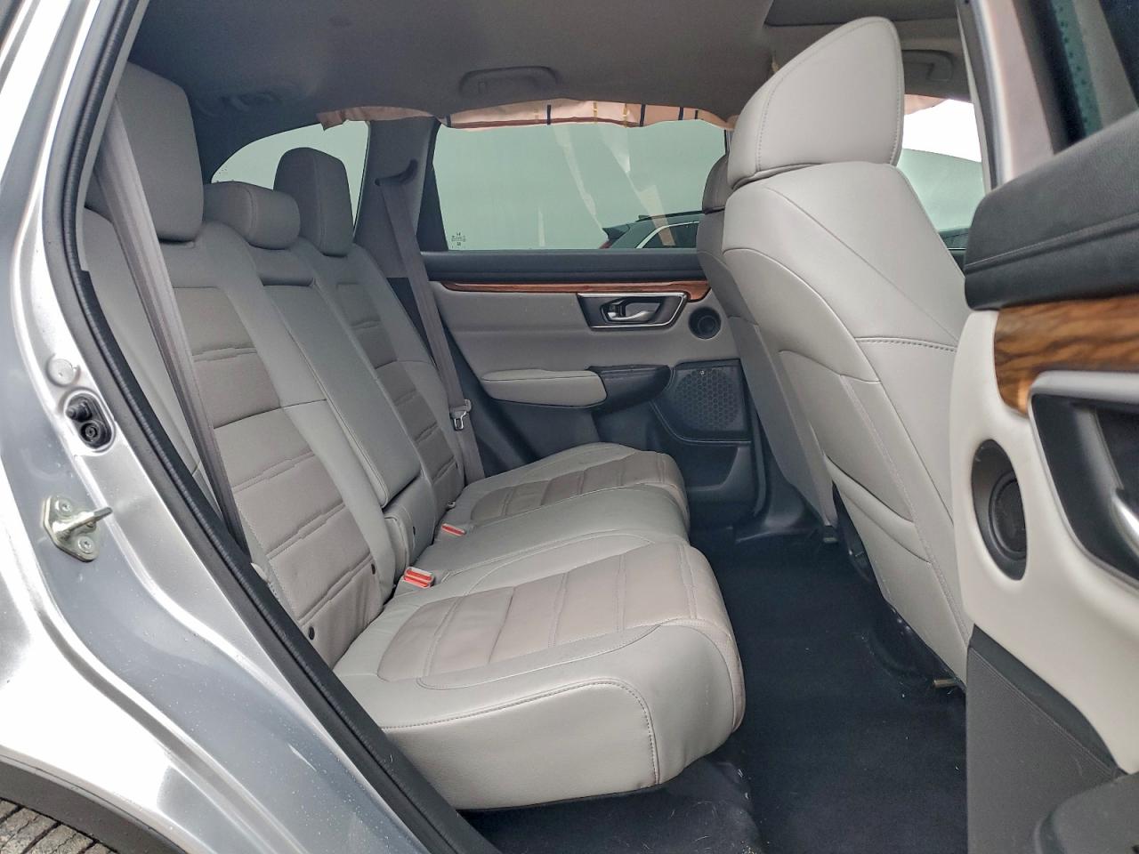 Honda Crv Exl Image 14