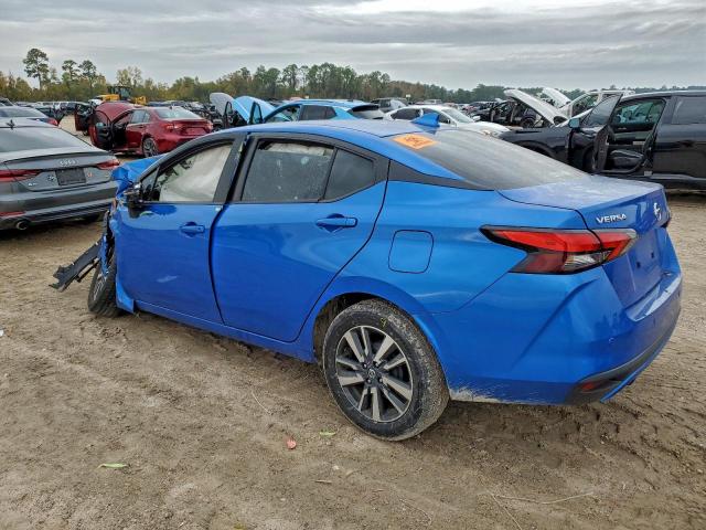 Nissan Versa Sv Image 8