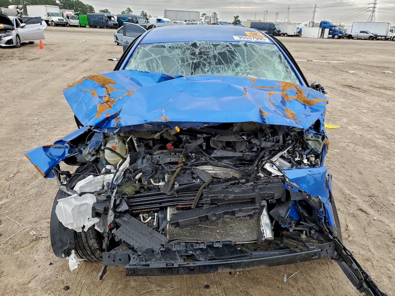 Nissan Versa Sv Image 10