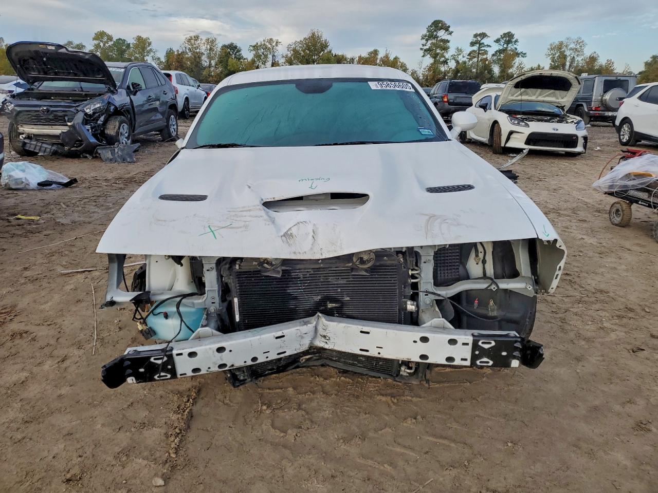 Dodge Challenger R/t Scat Pack Image 10