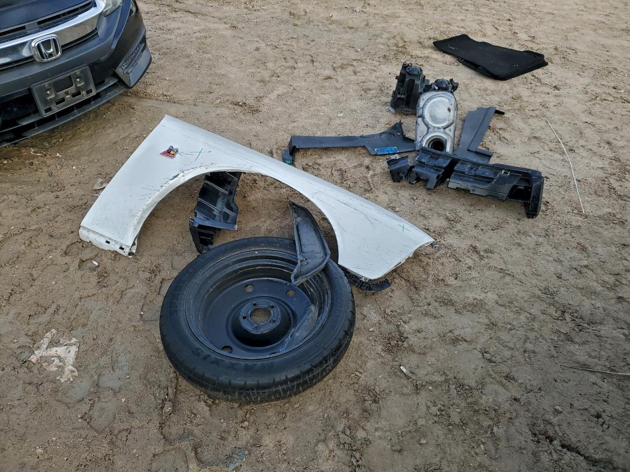 Dodge Challenger R/t Scat Pack Image 6