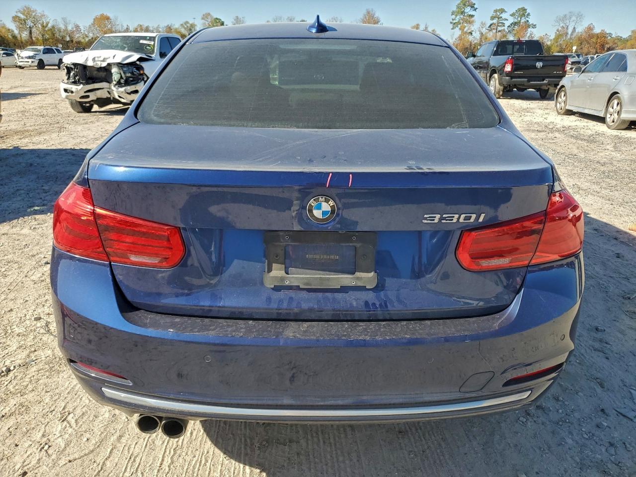 BMW 3 Series I Image 13