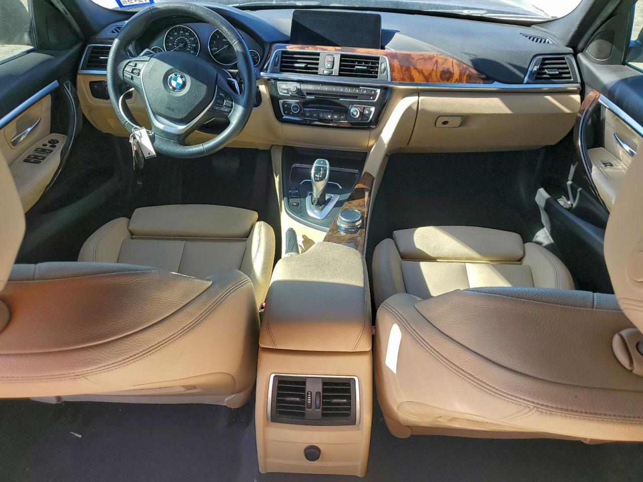 BMW 3 Series I Image 8