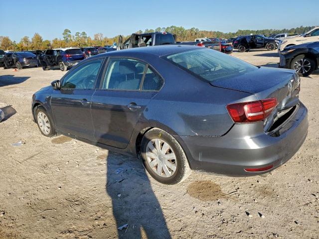 Volkswagen Jetta S Image 6