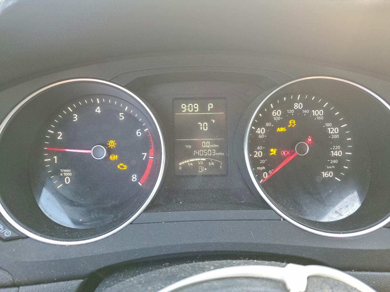 Volkswagen Jetta S Image 8