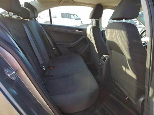 Volkswagen Jetta S Image 10