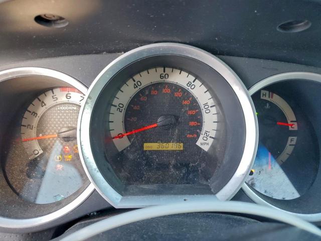 Toyota Tacoma Double Cab Image 12