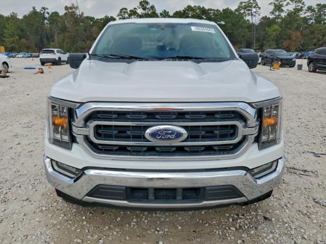 Ford F-150 Supercrew Image 11