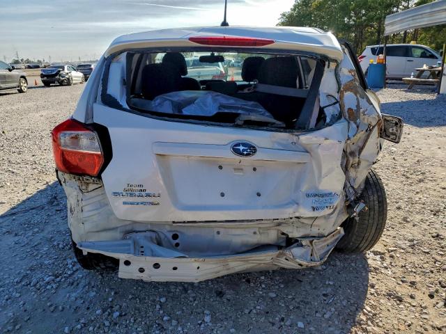 Subaru Impreza Premium Image 4