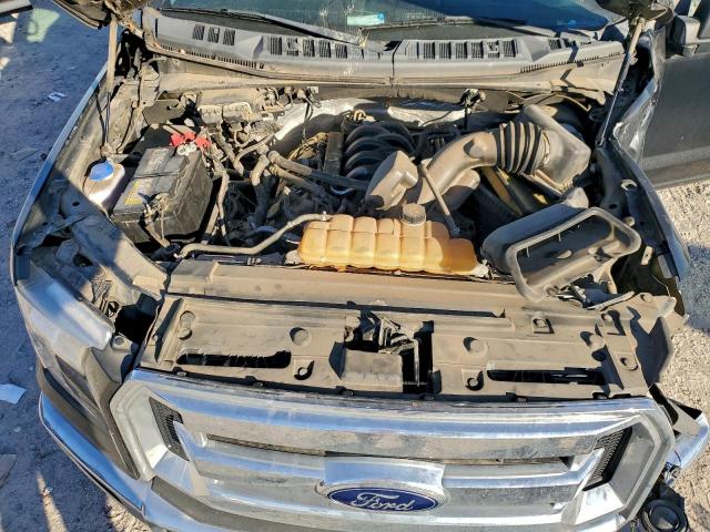 Ford F-150 Supercrew Image 12