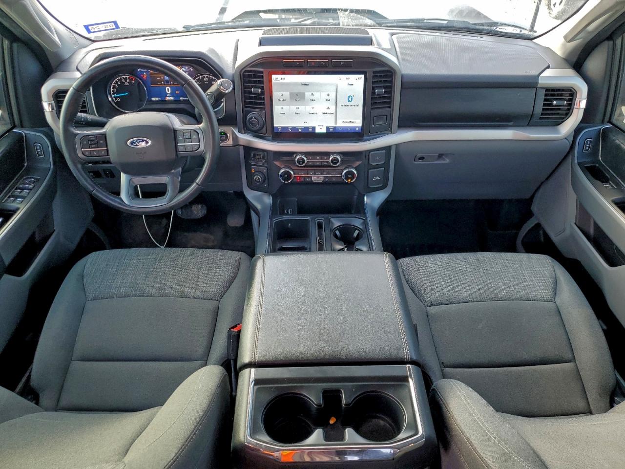 Ford F-150 Supercrew Image 2