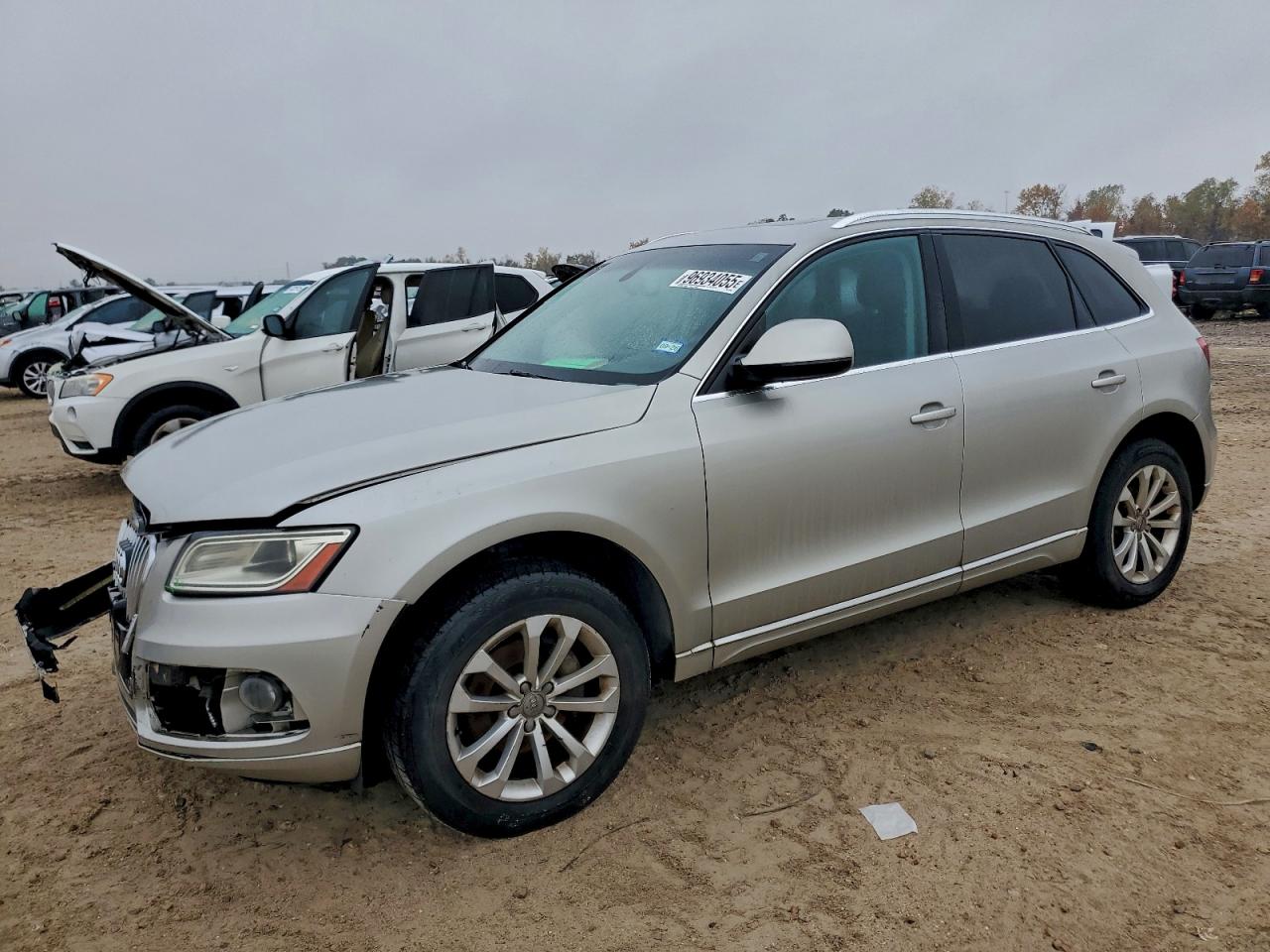 Audi Q5 Premium Image 1