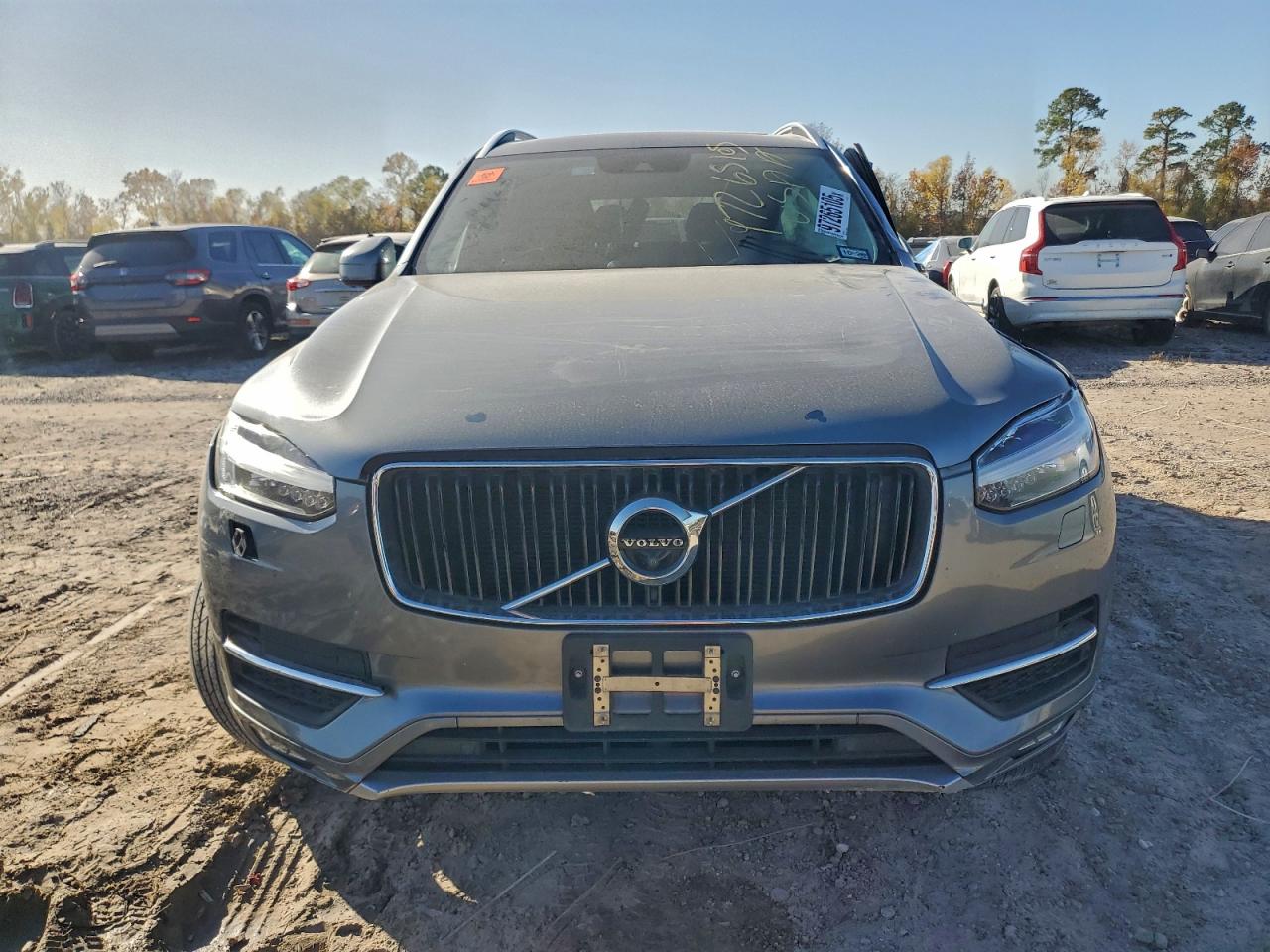 Volvo XC90 T6 Image 10