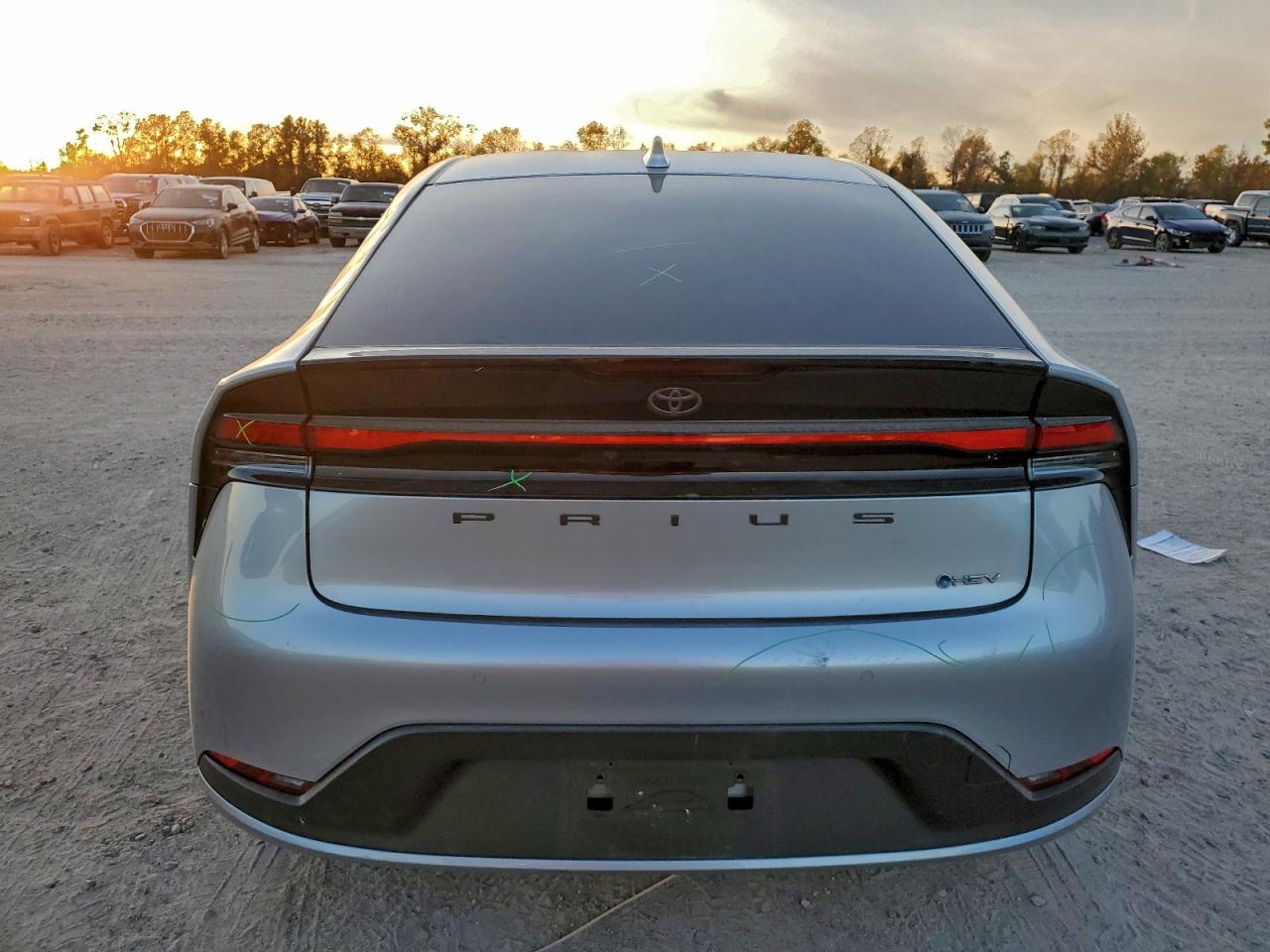 Toyota Prius Le Image 5