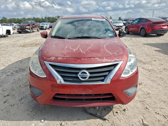 Nissan Versa S Image 7