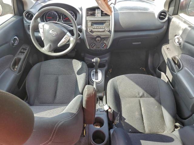 Nissan Versa S Image 4