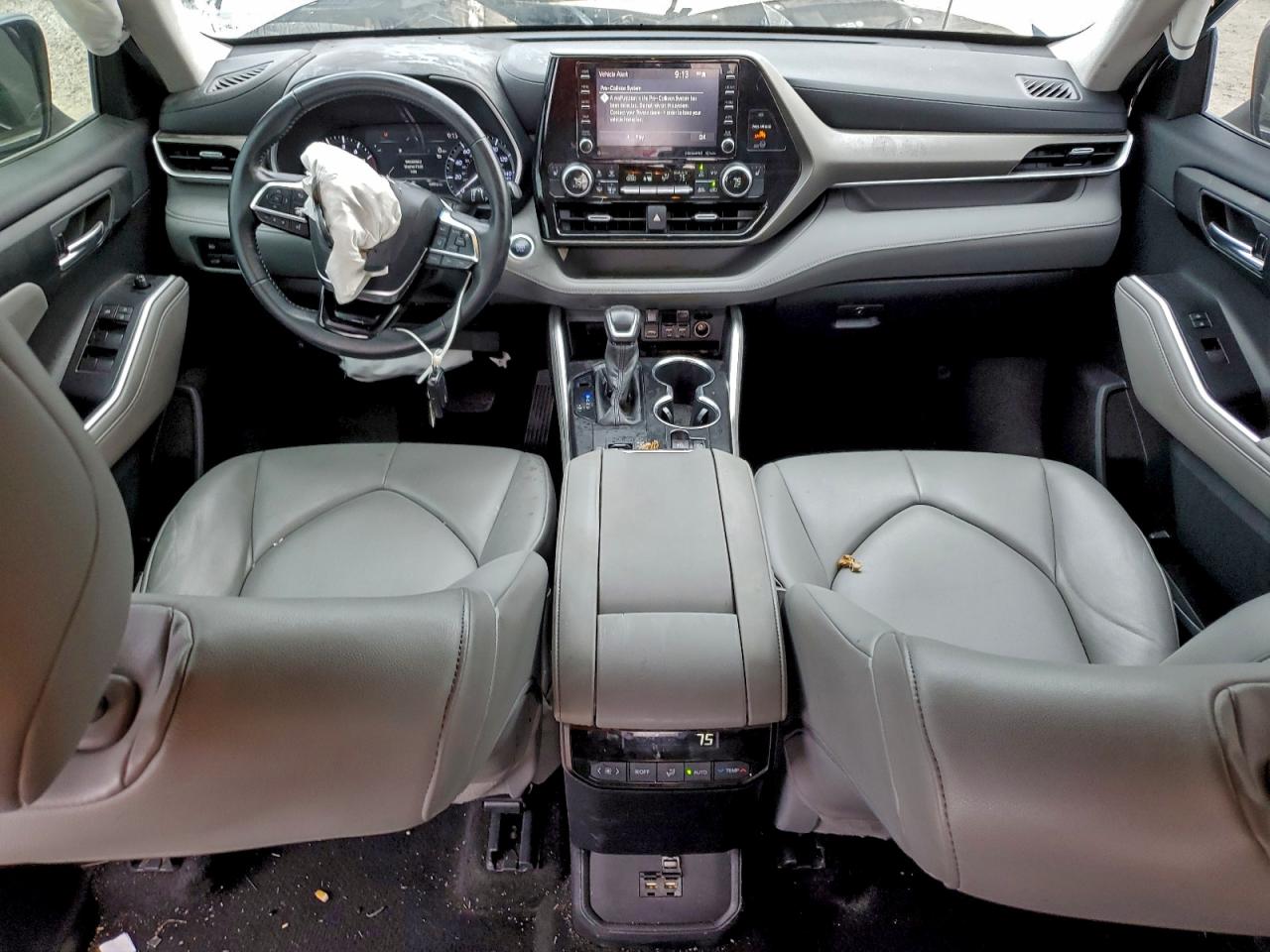 Toyota Highlander Xle Image 3