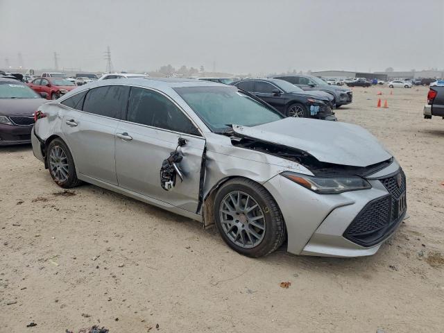 Toyota Avalon Xle Image 11