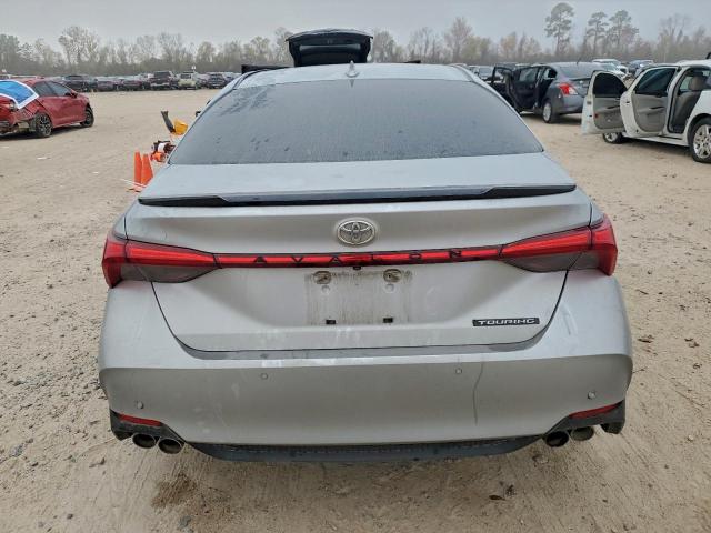 Toyota Avalon Xle Image 5