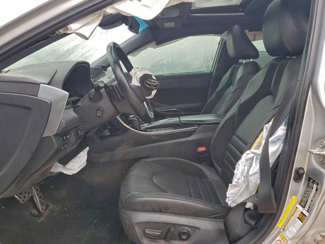 Toyota Avalon Xle Image 4