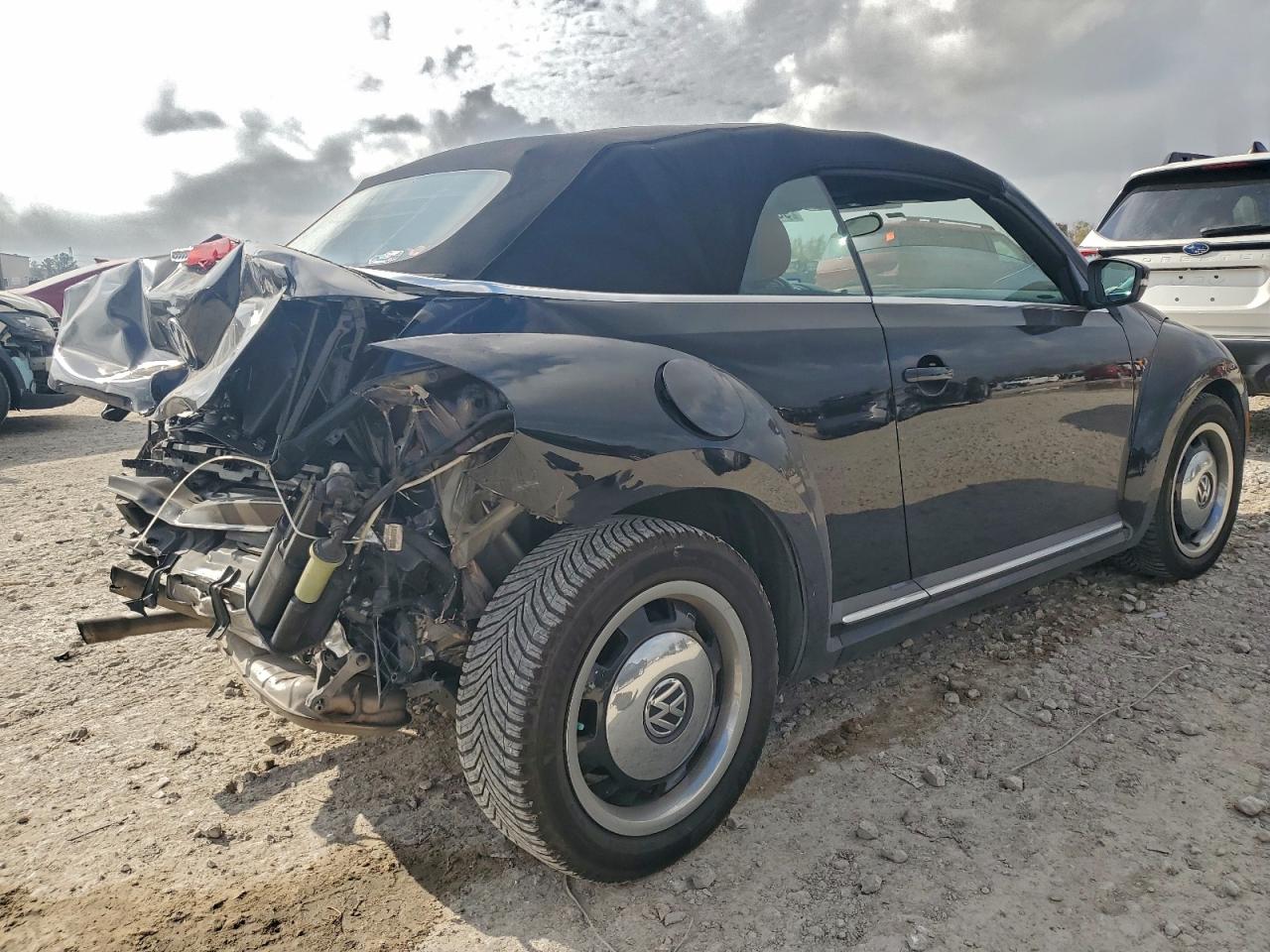 Volkswagen Beetle 1.8t Image 10