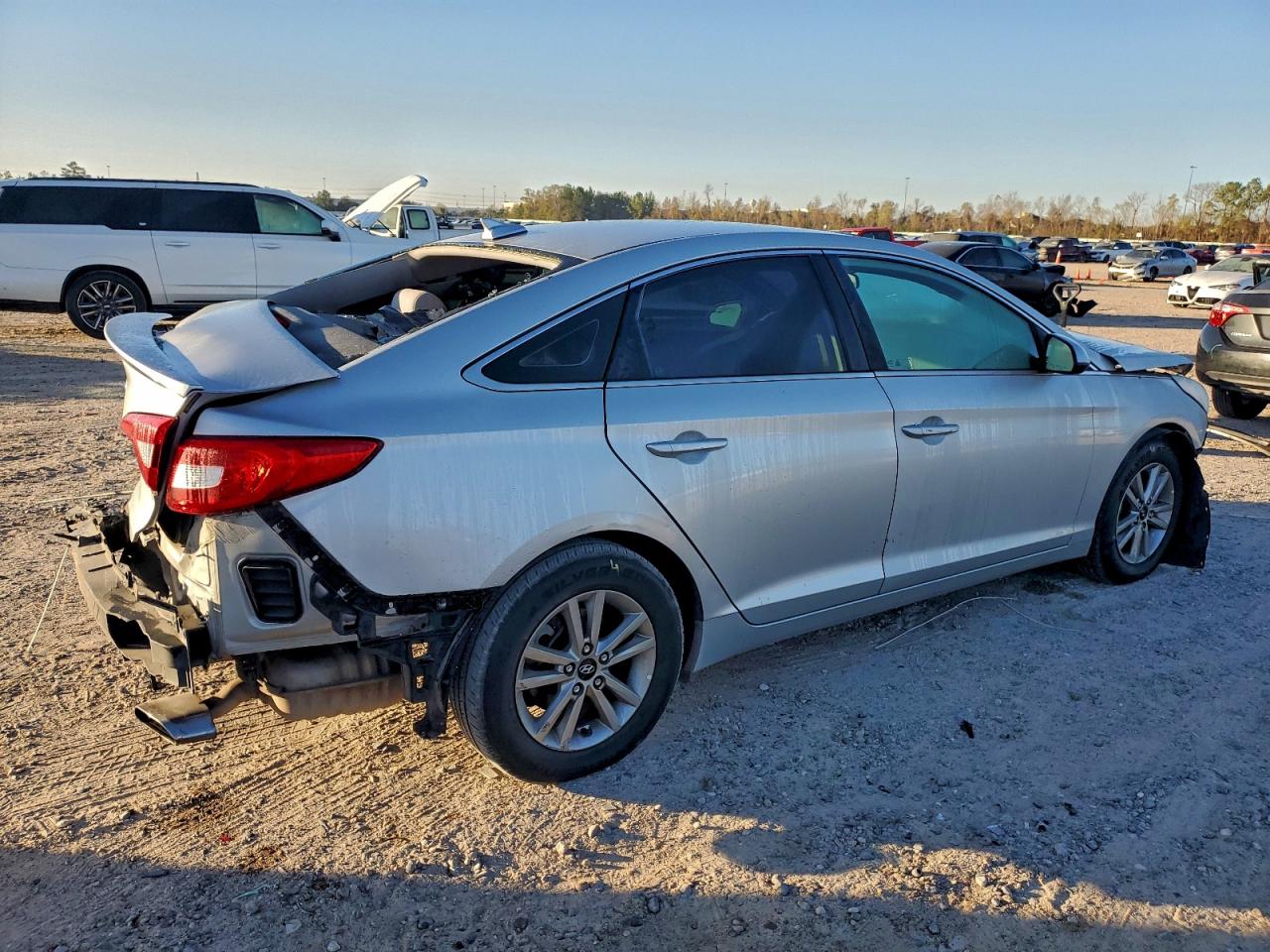 Hyundai SONATA Se Image 13