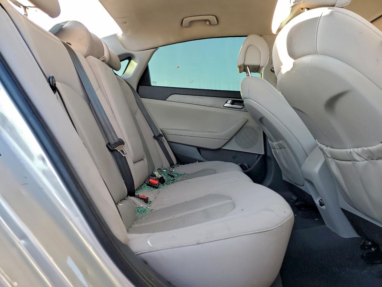 Hyundai SONATA Se Image 10