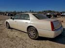 Cadillac DTS Image 3