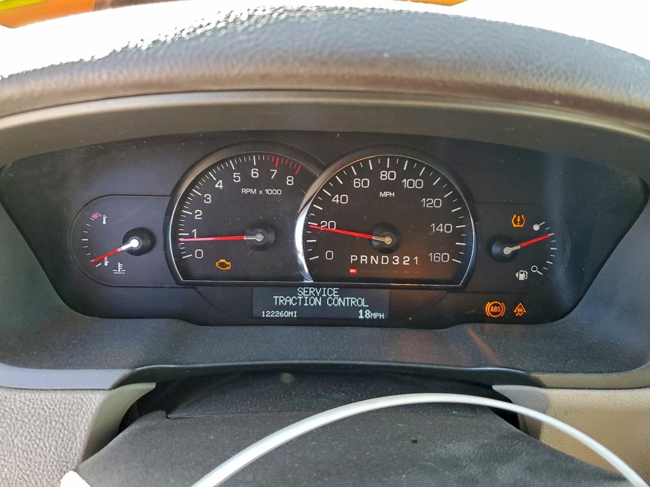 Cadillac DTS Image 4