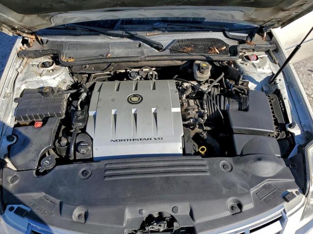 Cadillac DTS Image 12