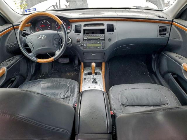 Hyundai Azera Se Image 11