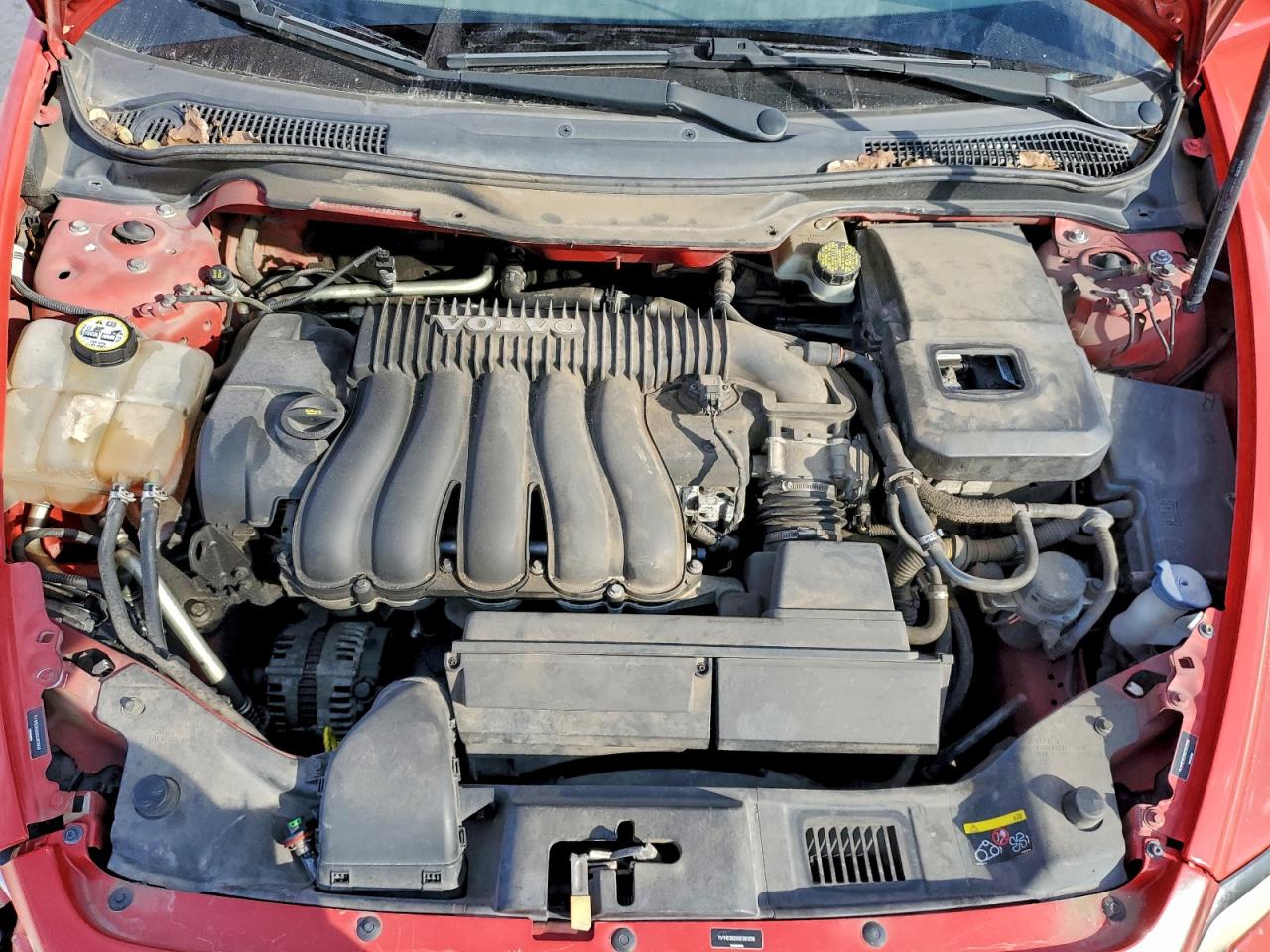 Volvo S40 2.4i Image 12