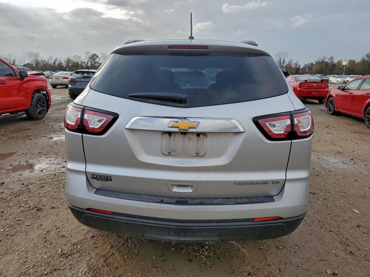 Chevrolet Traverse Ls Image 5