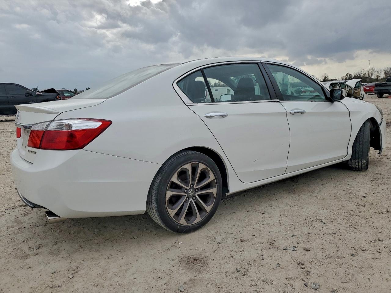 Honda Accord Sport Image 5