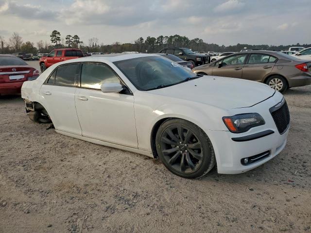 Chrysler 300 S Image 10