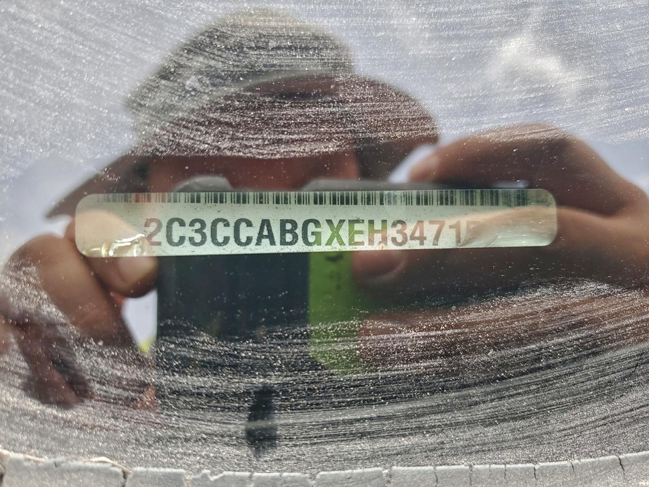 Chrysler 300 S Image 7