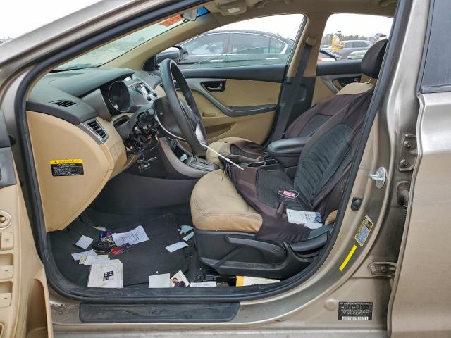 Hyundai ELANTRA Gls Image 3