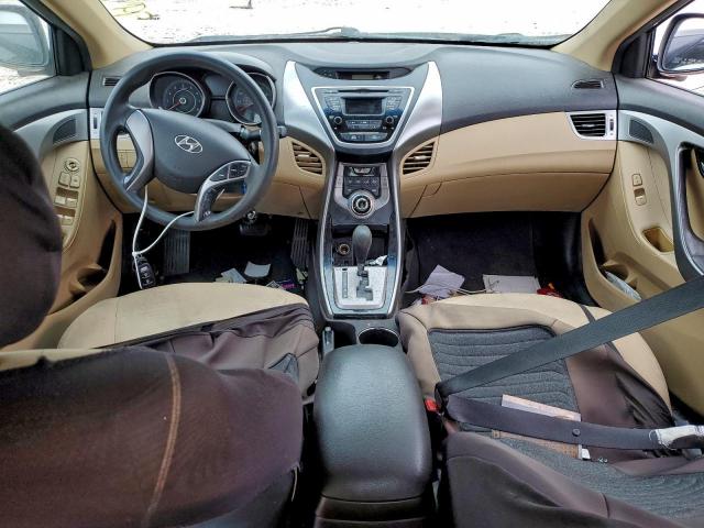 Hyundai ELANTRA Gls Image 6