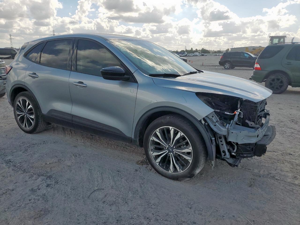 Ford Escape Se Image 7